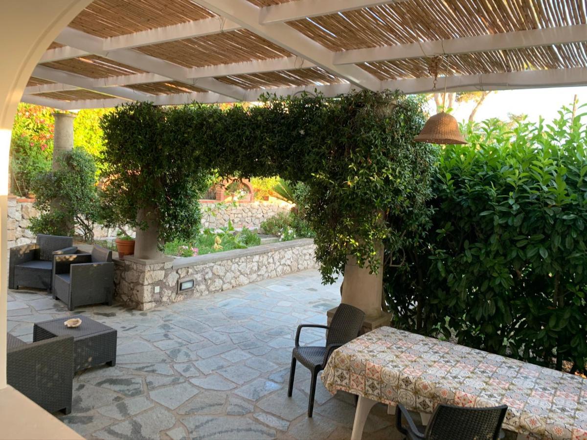 Il Merlo Anacapri  Luaran gambar